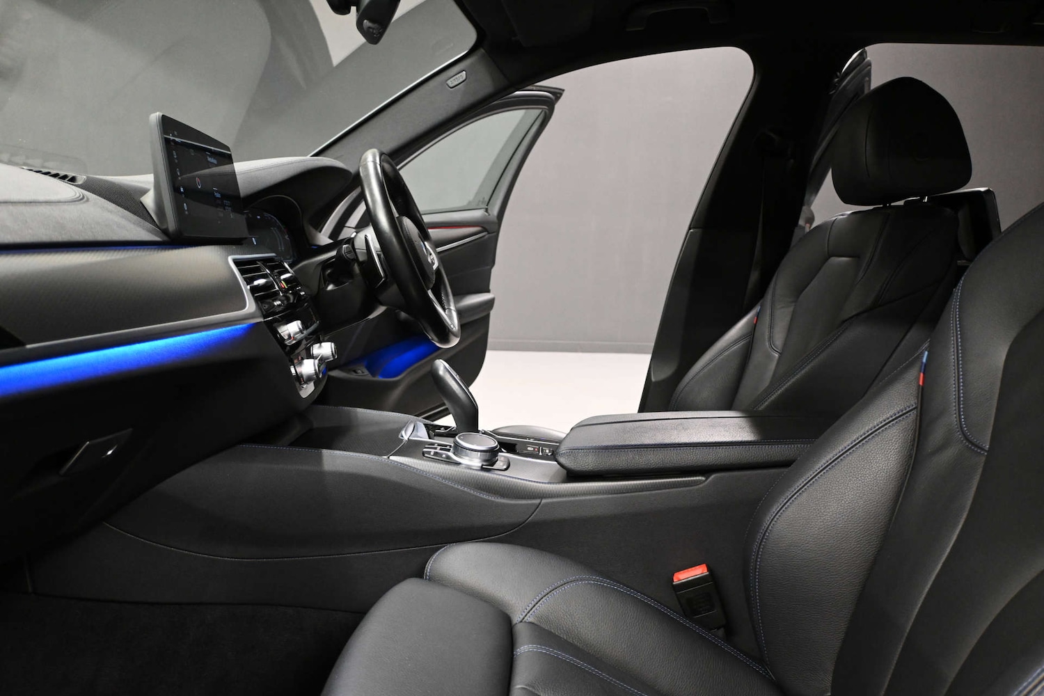 Used BMW 5 Series 2021 for sale - 76710475: Photo 15