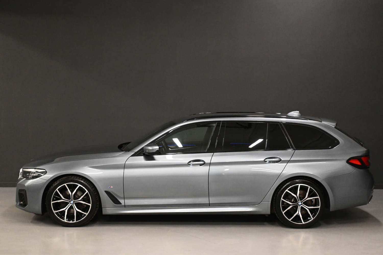 Used BMW 5 Series 2021 for sale - 76710475: Photo 28