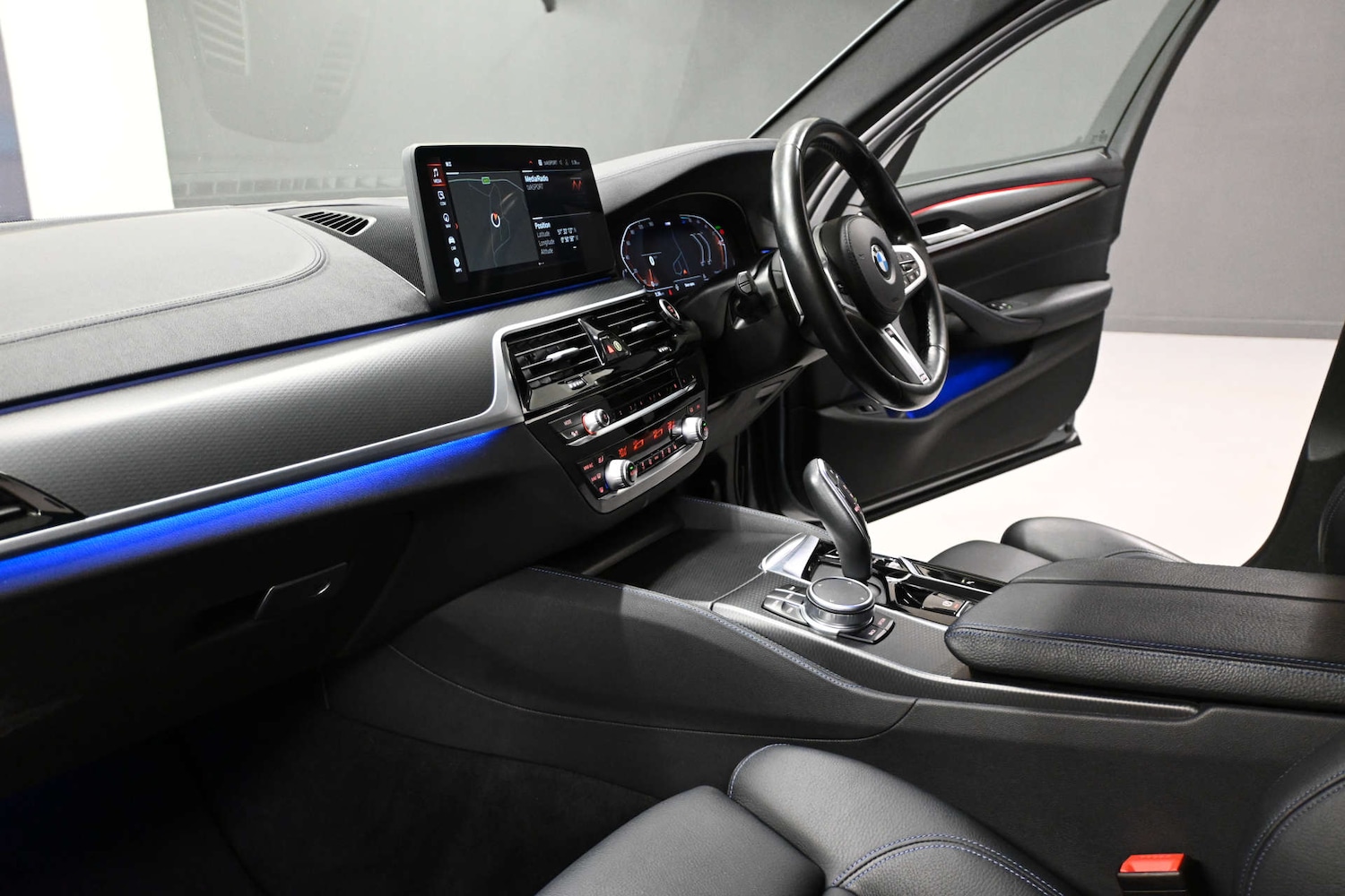 Used BMW 5 Series 2021 for sale - 76710475: Photo 33