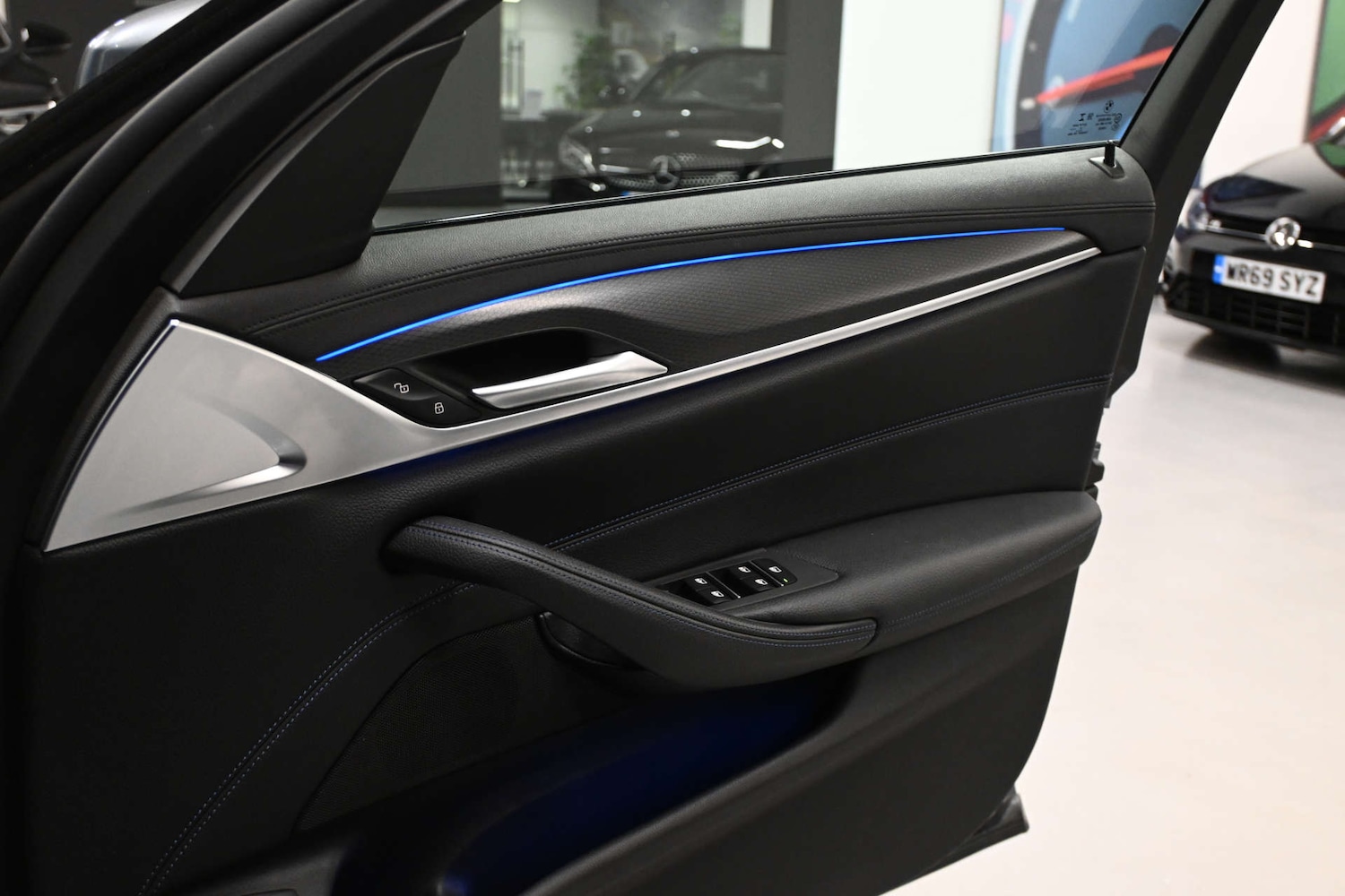 Used BMW 5 Series 2021 for sale - 76710475: Photo 42