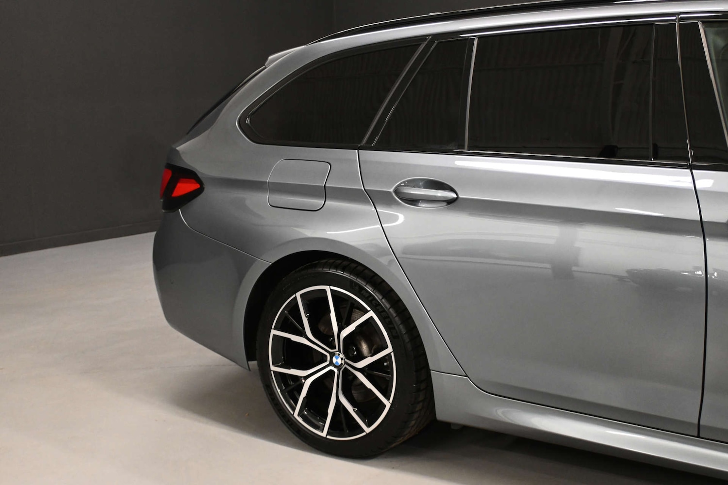 Used BMW 5 Series 2021 for sale - 76710475: Photo 47