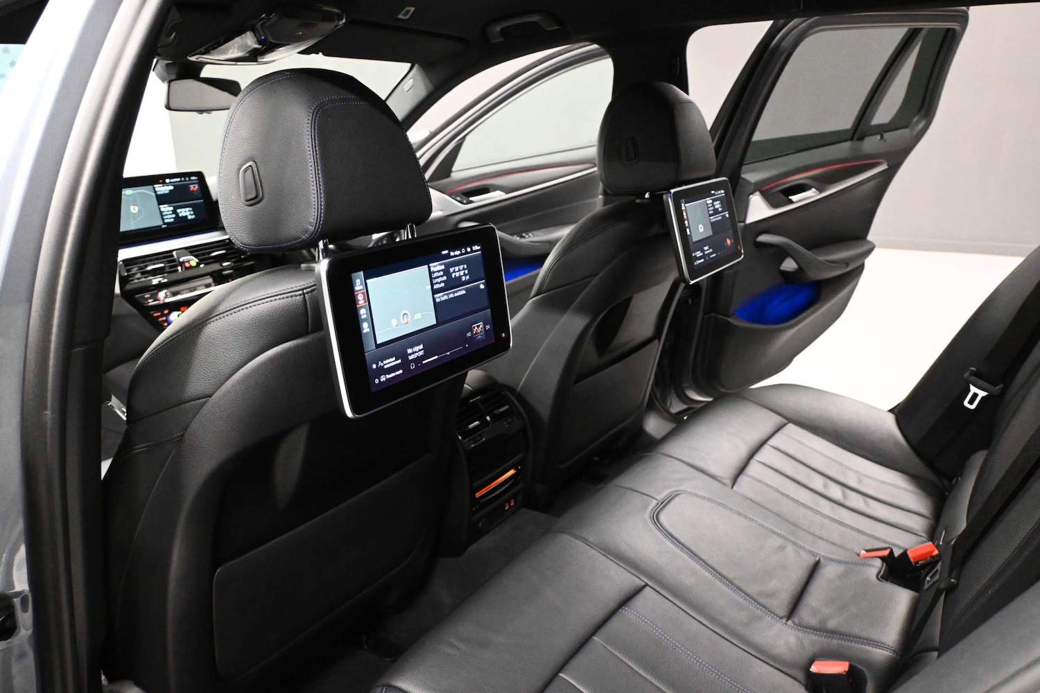 Used BMW 5 Series 2021 for sale - 76710475: Photo 6