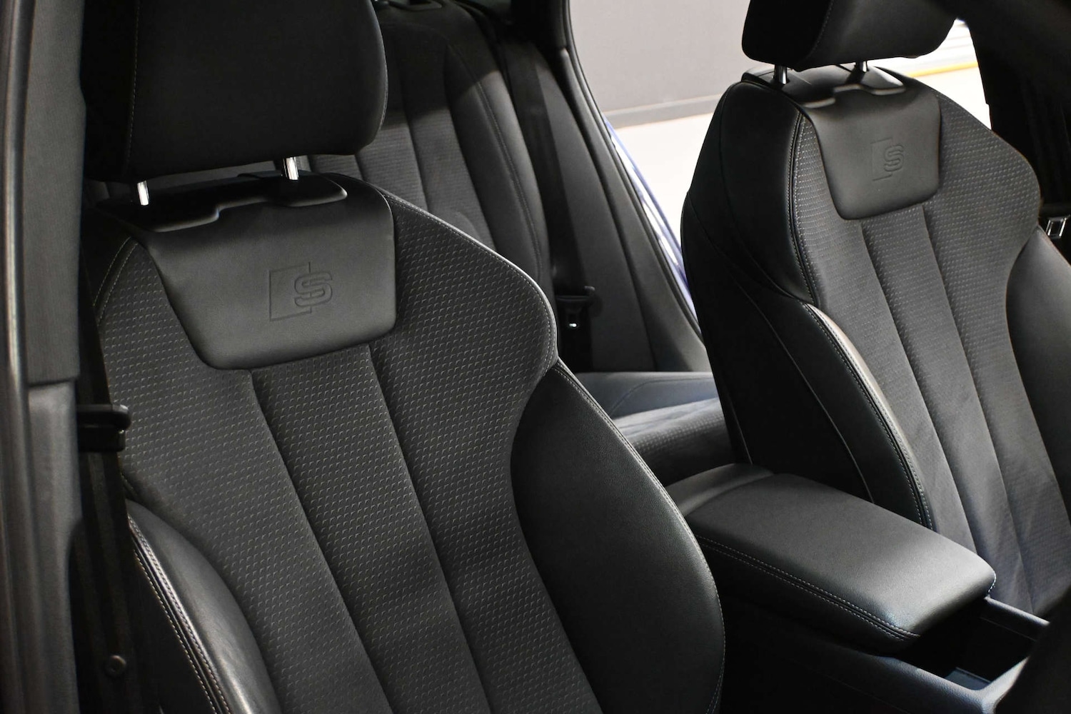 Used Audi A4 2022 for sale - 77022295: Photo 16