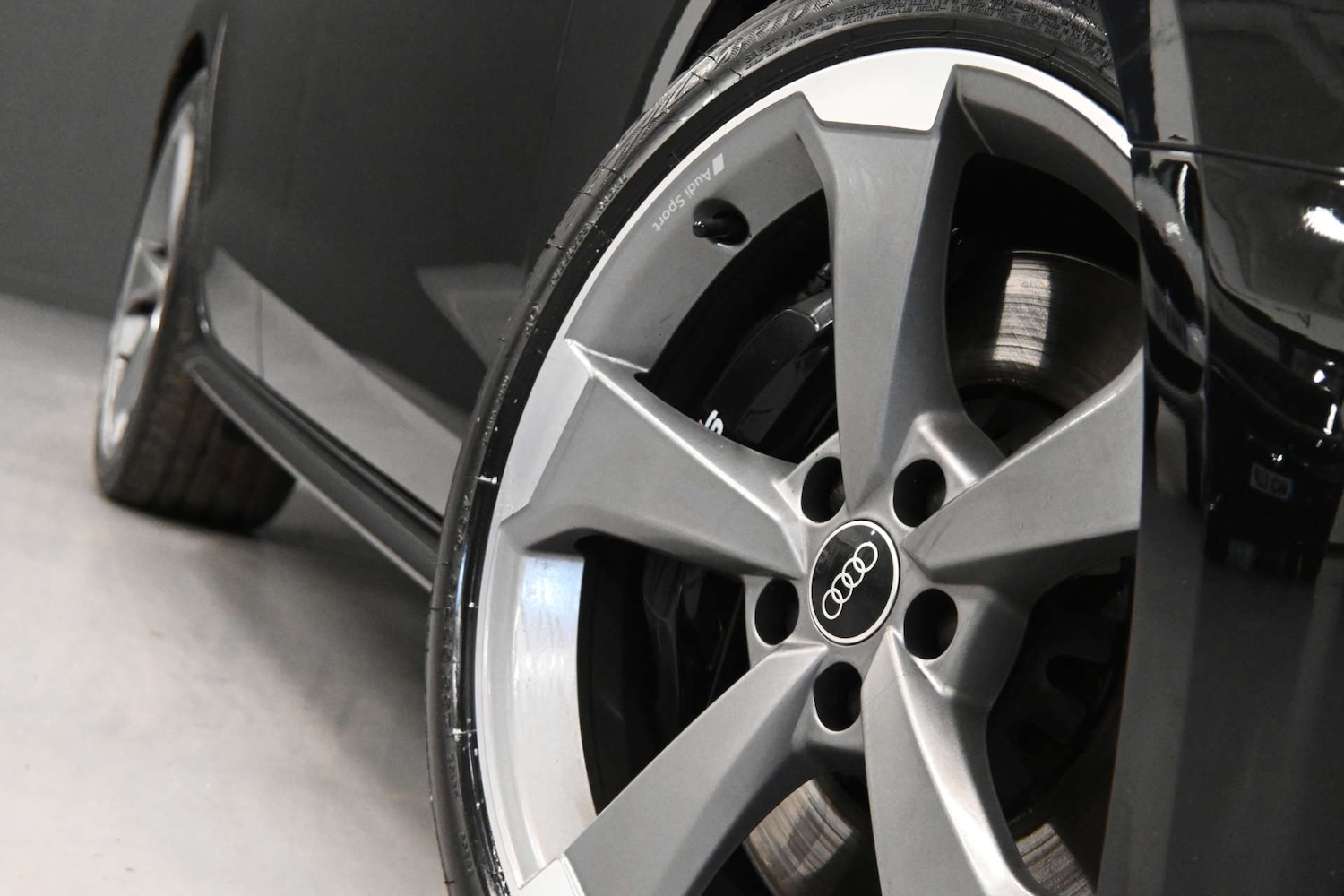 Used Audi A4 2023 for sale - 76710472: Photo 17