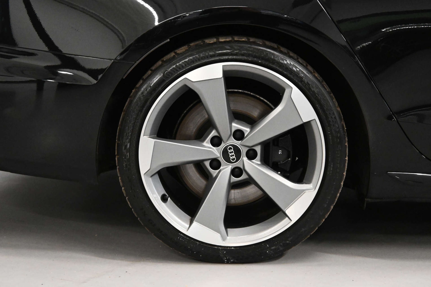 Used Audi A4 2023 for sale - 76710472: Photo 32