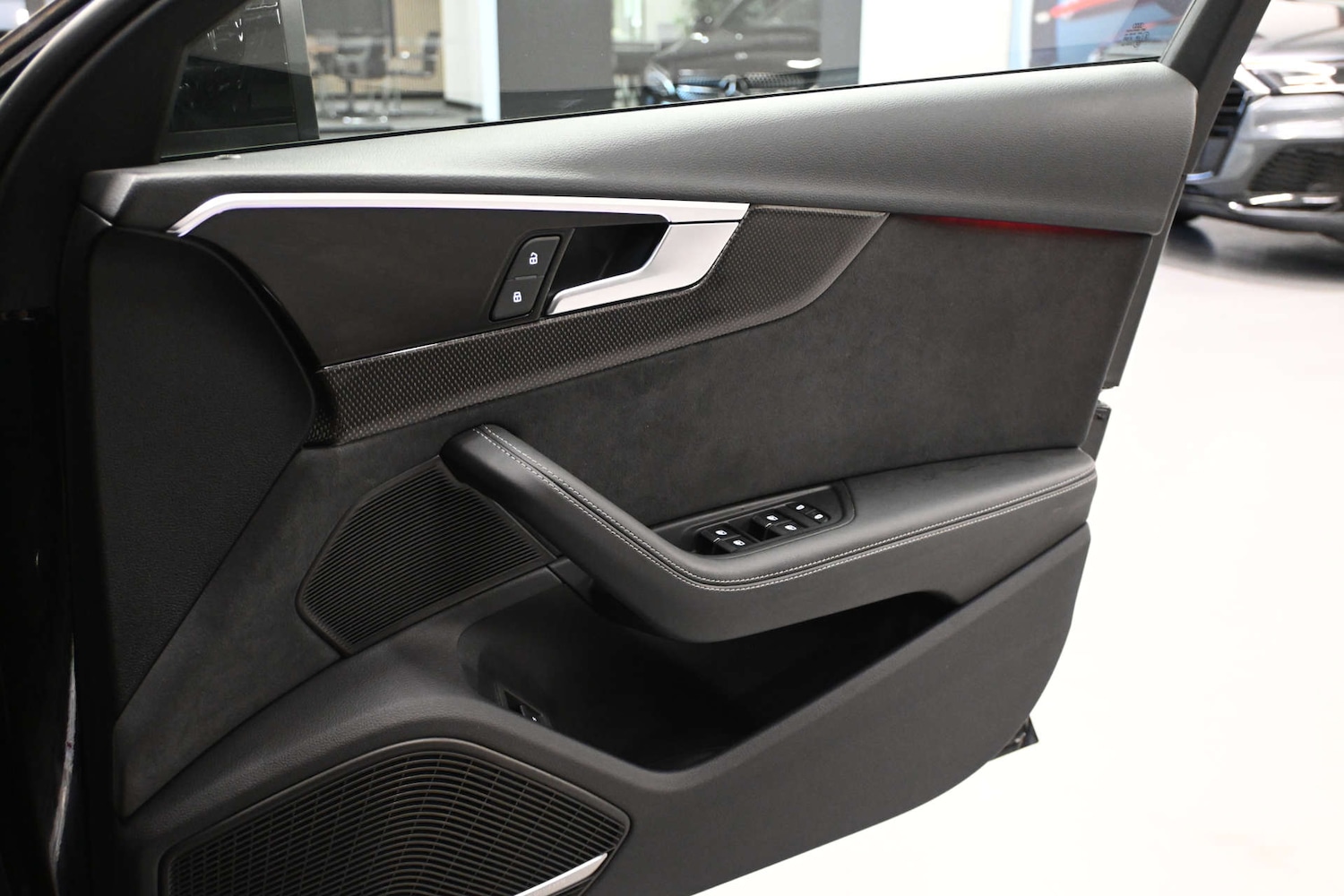 Used Audi A4 2023 for sale - 76710472: Photo 44