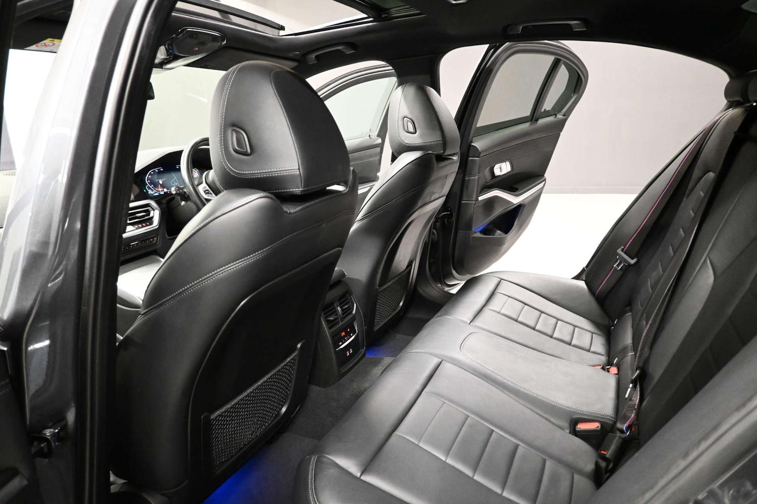 Used BMW 3 Series 2022 for sale - 76710473: Photo 23