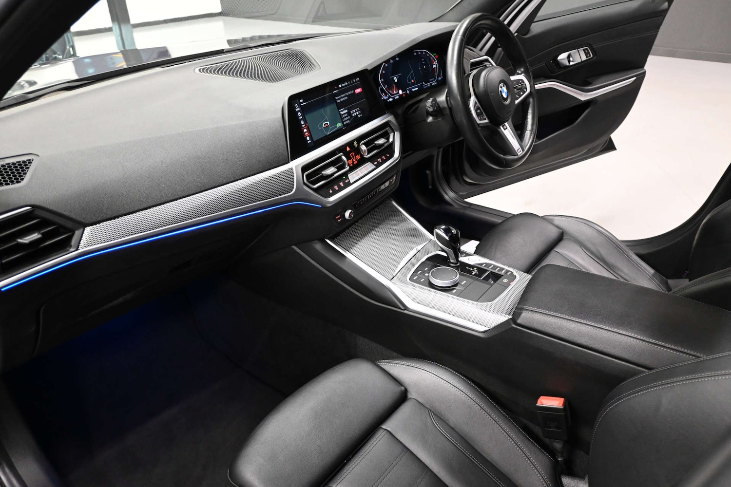 Used BMW 3 Series 2022 for sale - 76710473: Photo 30