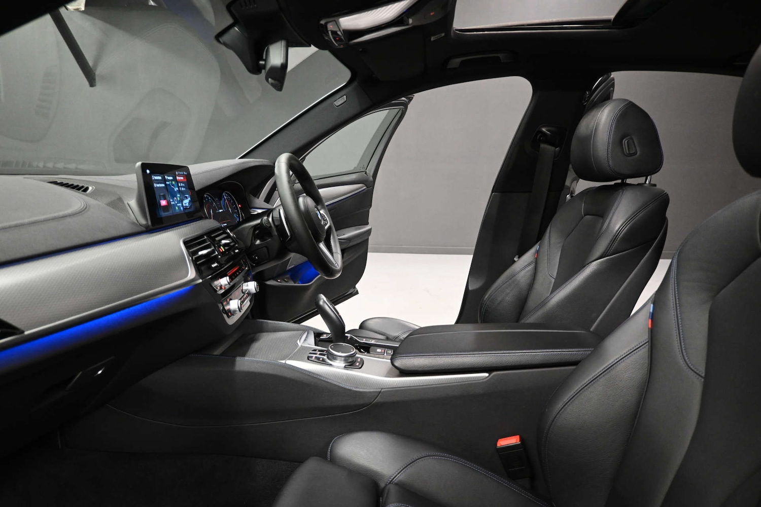 Used BMW 5 Series 2018 for sale - 76910571: Photo 10