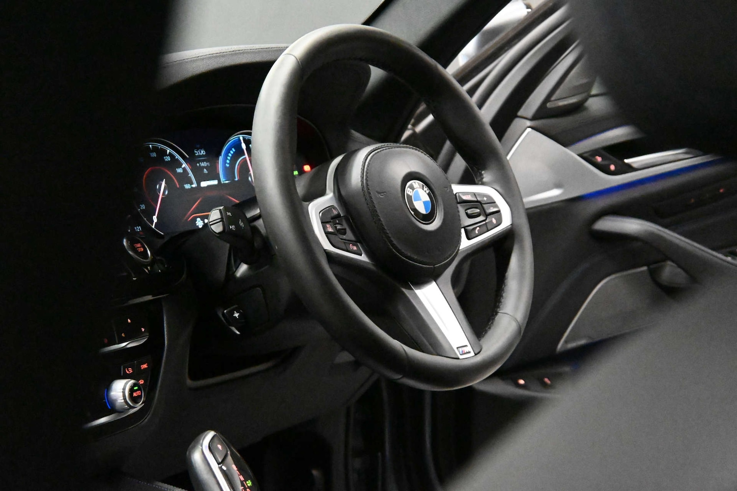 Used BMW 5 Series 2018 for sale - 76910571: Photo 12