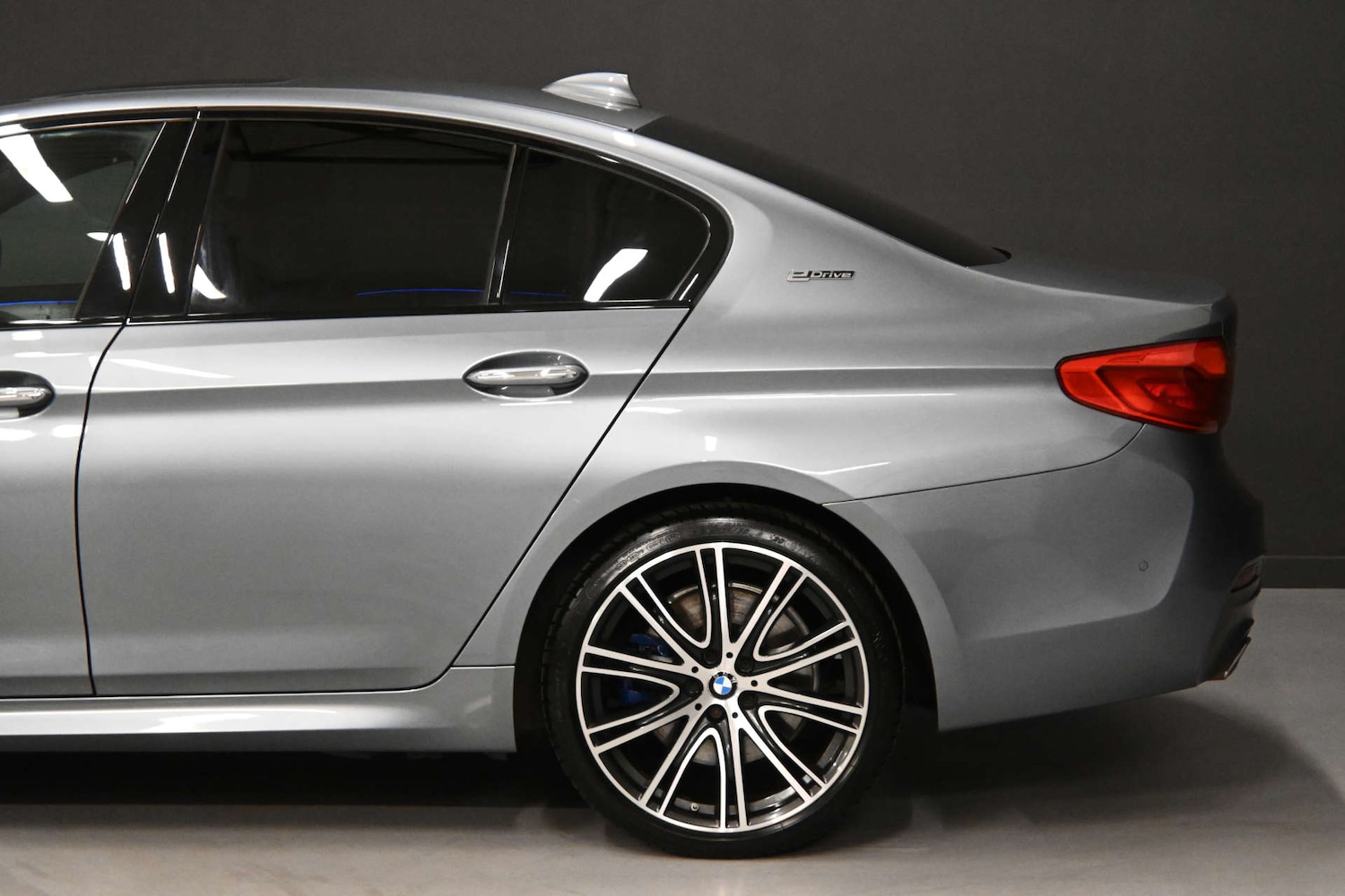 Used BMW 5 Series 2018 for sale - 76910571: Photo 42