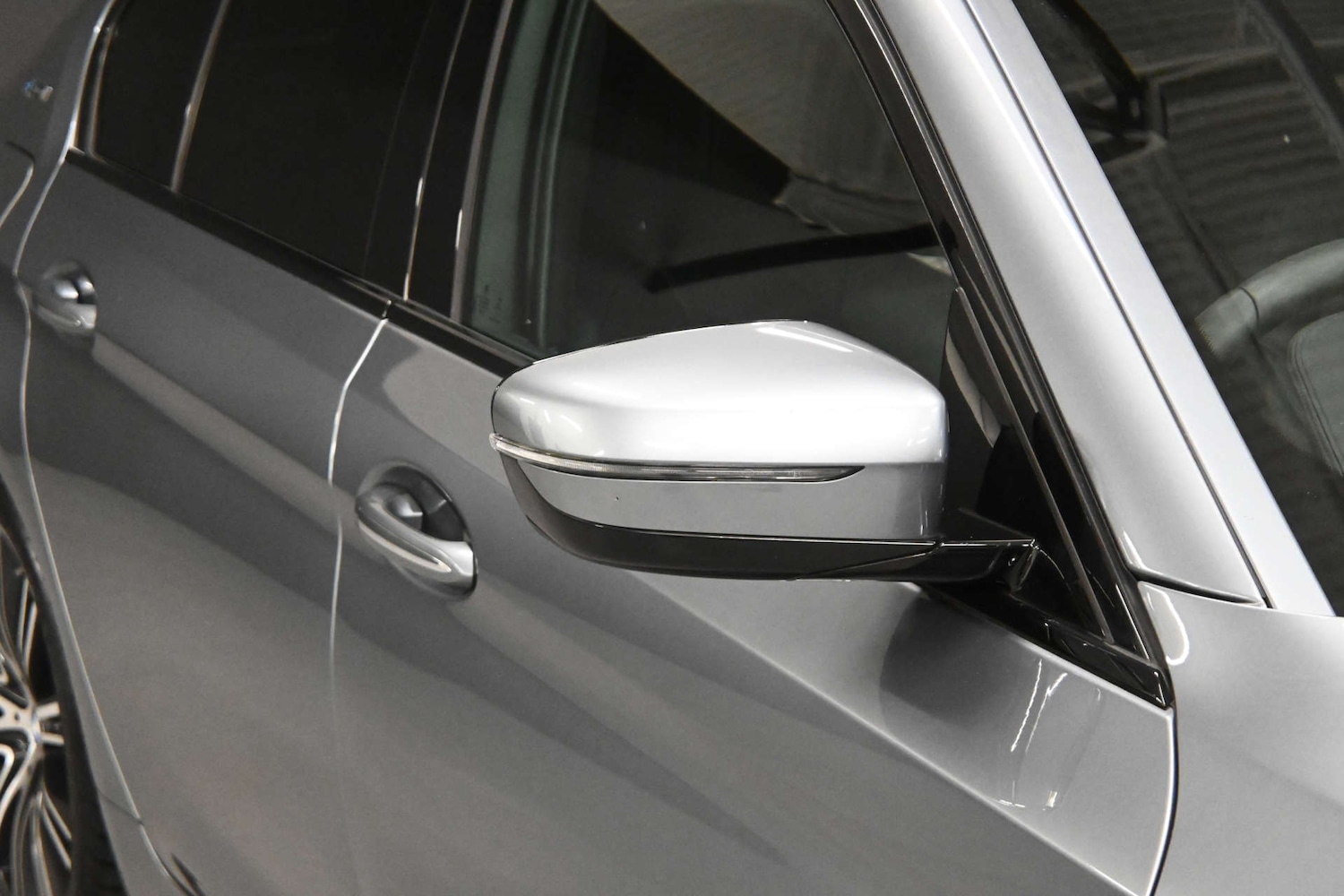 Used BMW 5 Series 2018 for sale - 76910571: Photo 44