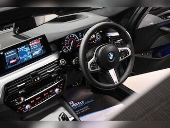 Used BMW 5 Series 2018 for sale - 76910571: Photo