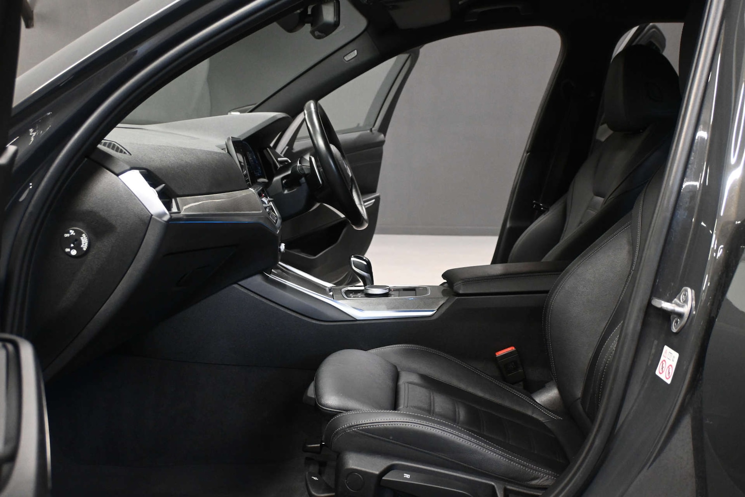 Used BMW 3 Series 2021 for sale - 78112472: Photo 36