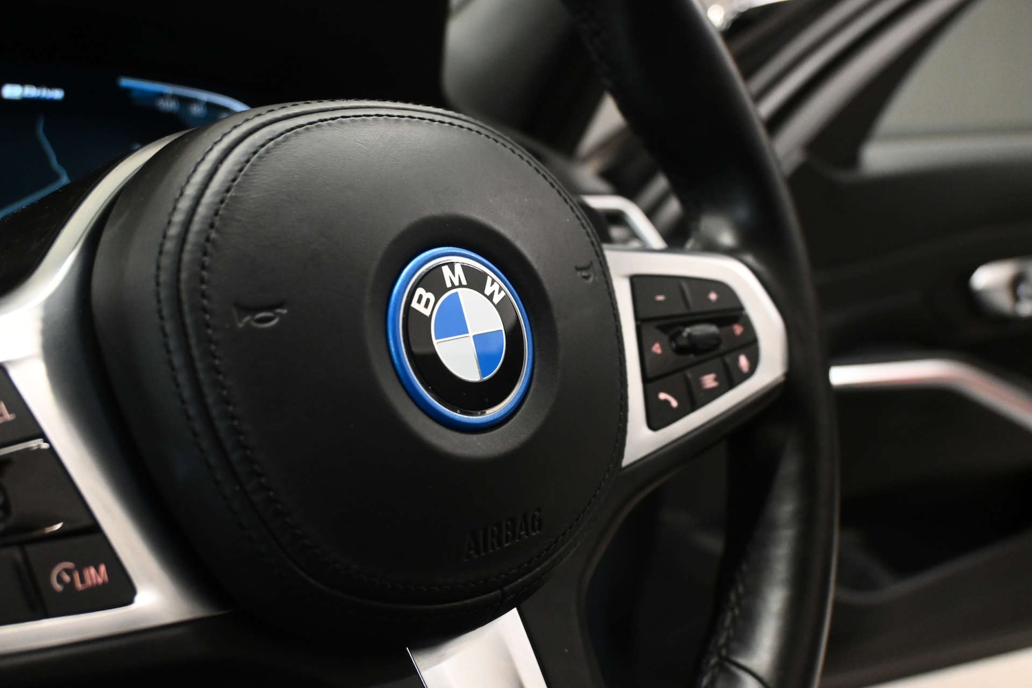 Used BMW 3 Series 2021 for sale - 78112472: Photo 43