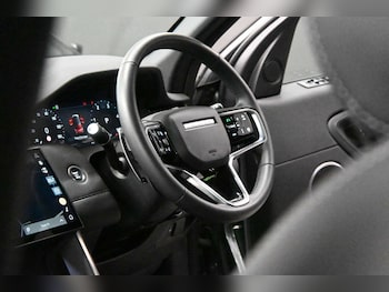 Used Land Rover Discovery Sport 2024 for sale - 78525627: Photo