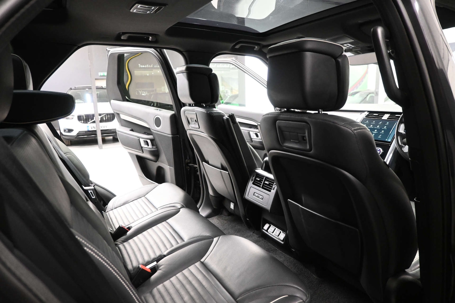 Used Land Rover Discovery 2021 for sale - 77780988: Photo 14