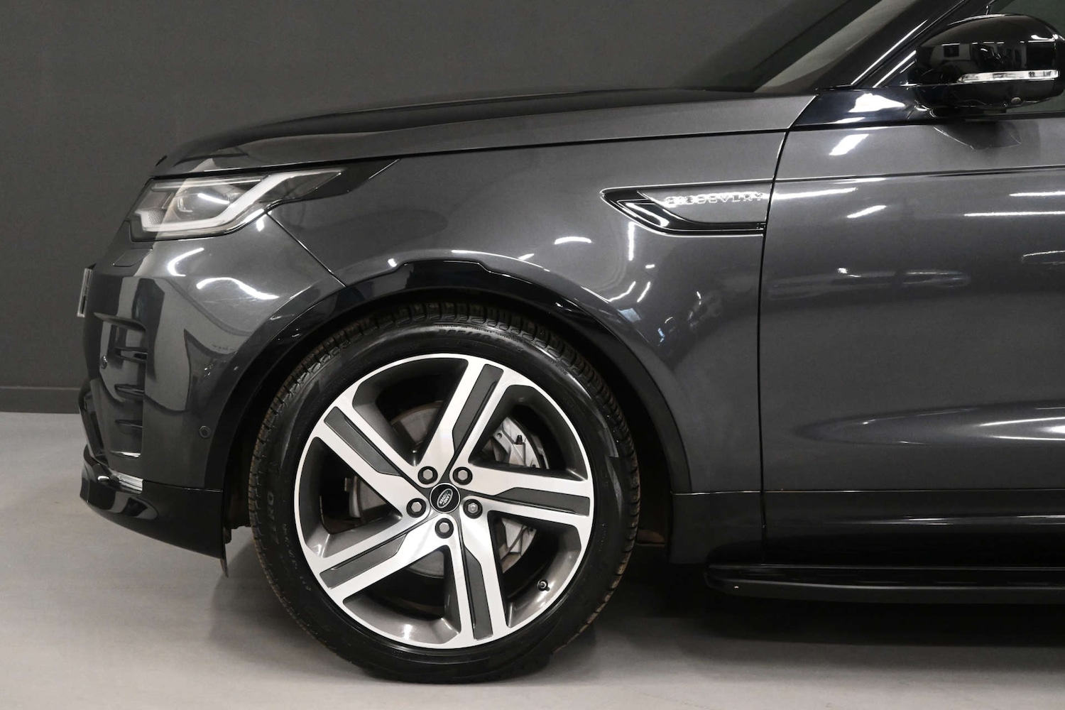 Used Land Rover Discovery 2021 for sale - 77780988: Photo 15