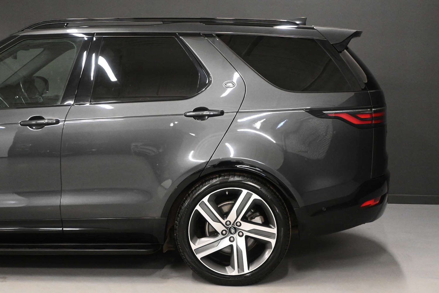 Used Land Rover Discovery 2021 for sale - 77780988: Photo 17