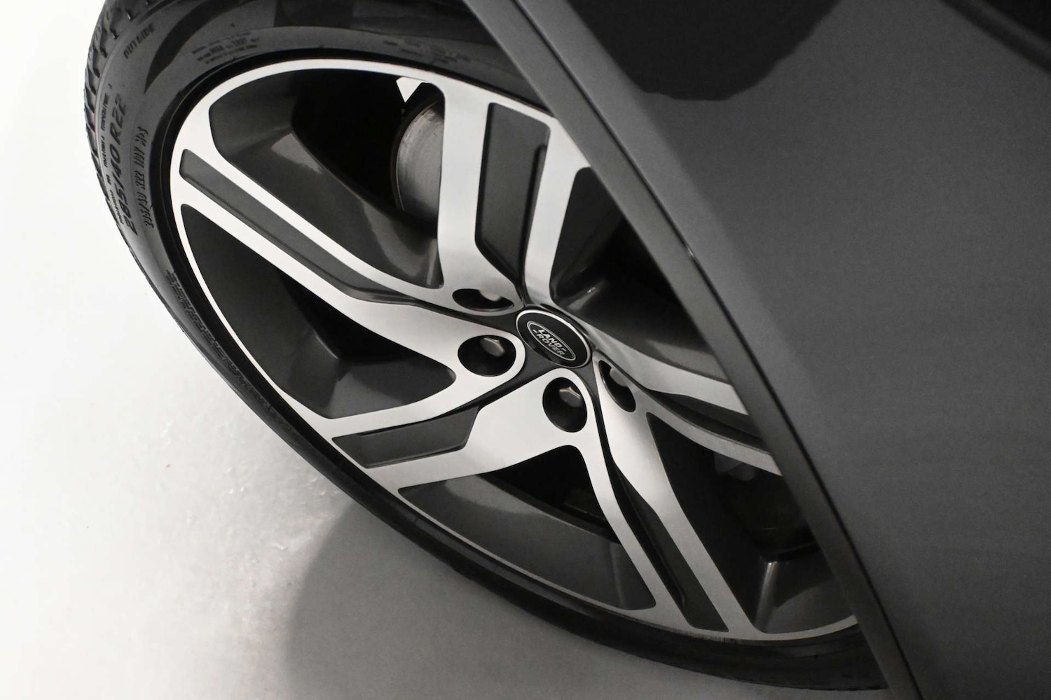 Used Land Rover Discovery 2021 for sale - 77780988: Photo 33