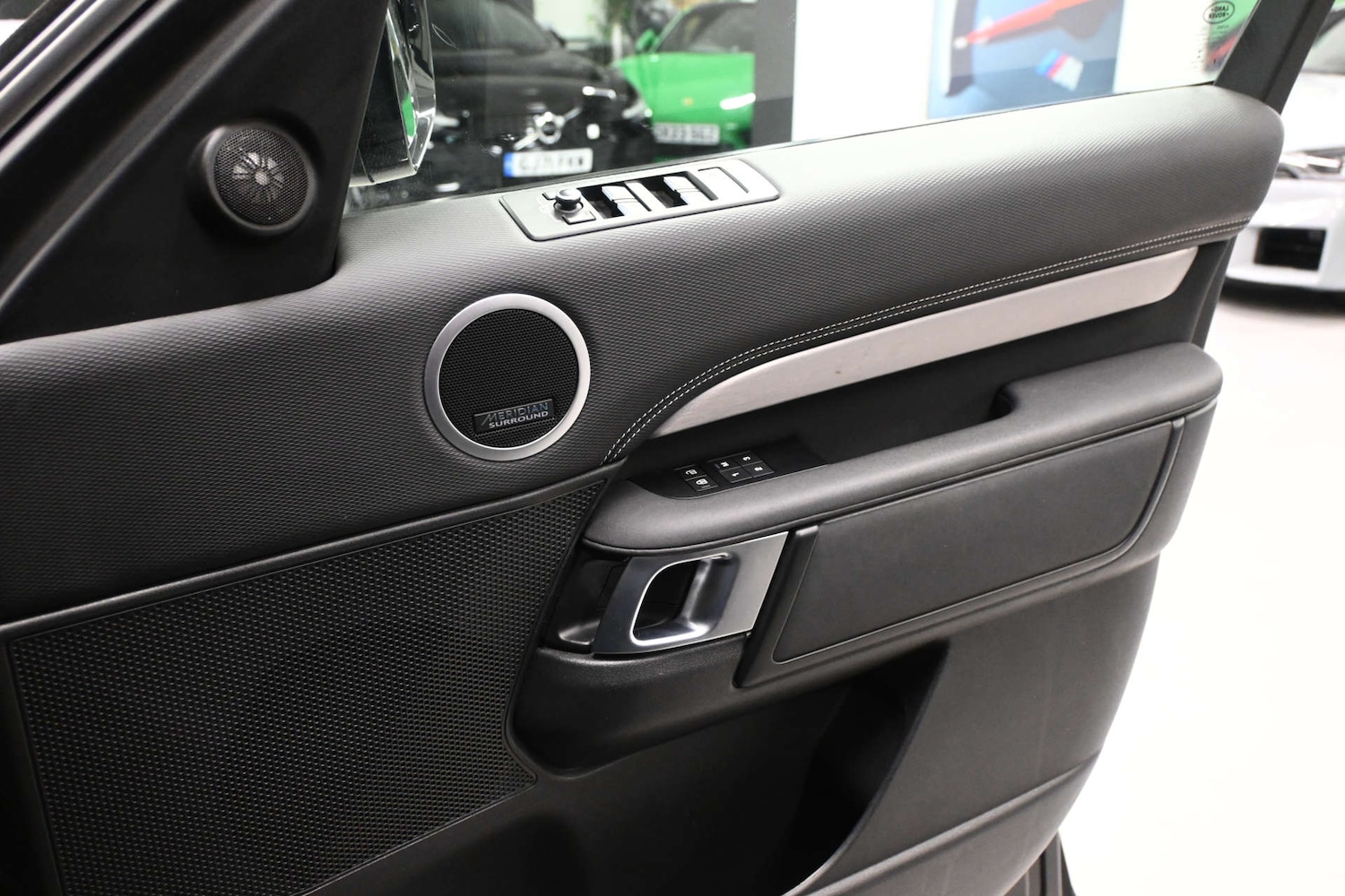 Used Land Rover Discovery 2021 for sale - 77780988: Photo 36