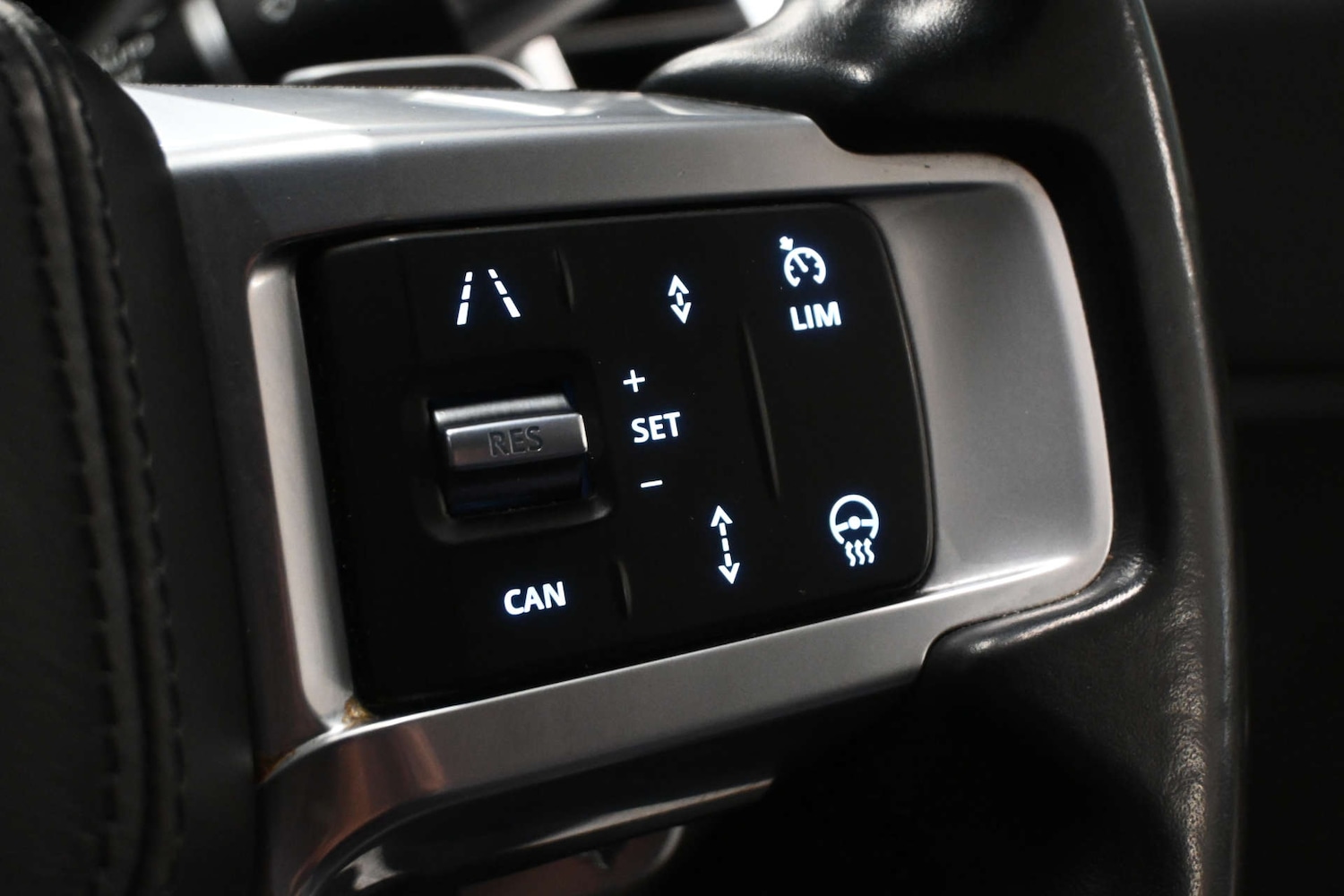 Used Land Rover Discovery 2021 for sale - 77780988: Photo 38