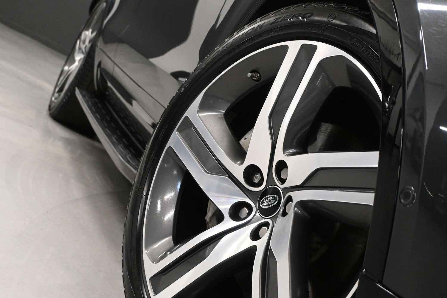 Used Land Rover Discovery 2021 for sale - 77780988: Photo 6