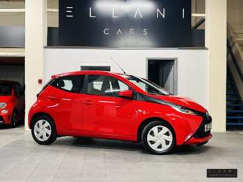 2017 - 1.0 VVT-i x-play Hatchback 5dr Petrol Manual Euro 6 (68 ps)
