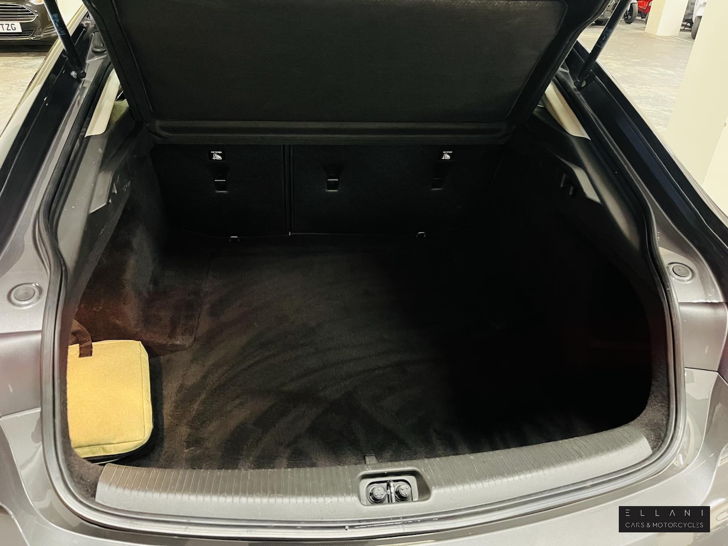 Used Vauxhall Insignia 2022 for sale - 76391535: Photo 16