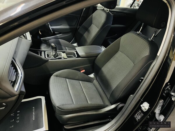 Used Vauxhall Insignia 2021 for sale - 76143181: Photo 10