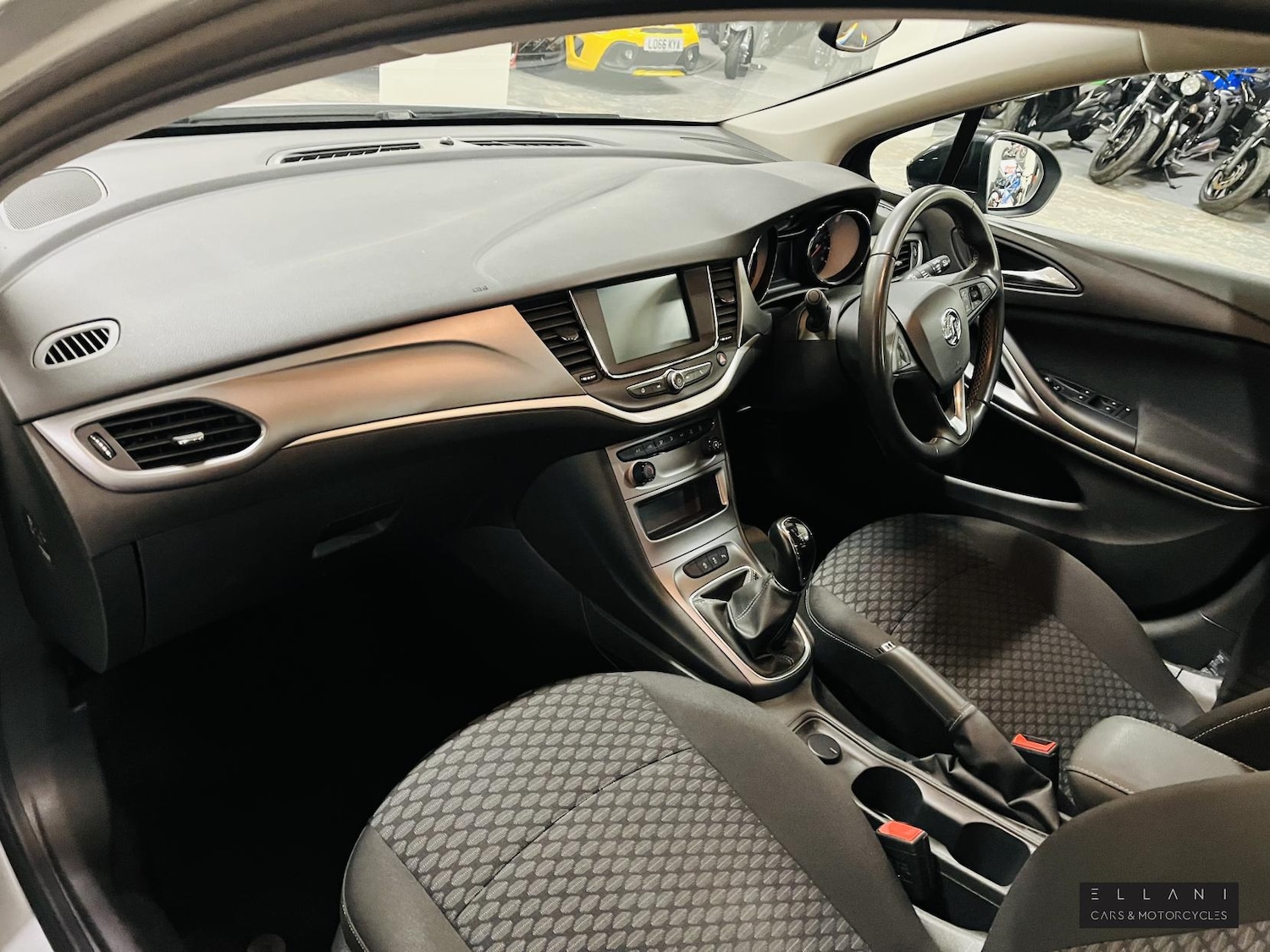 Used Vauxhall Astra 2021 for sale - 76507886: Photo 8