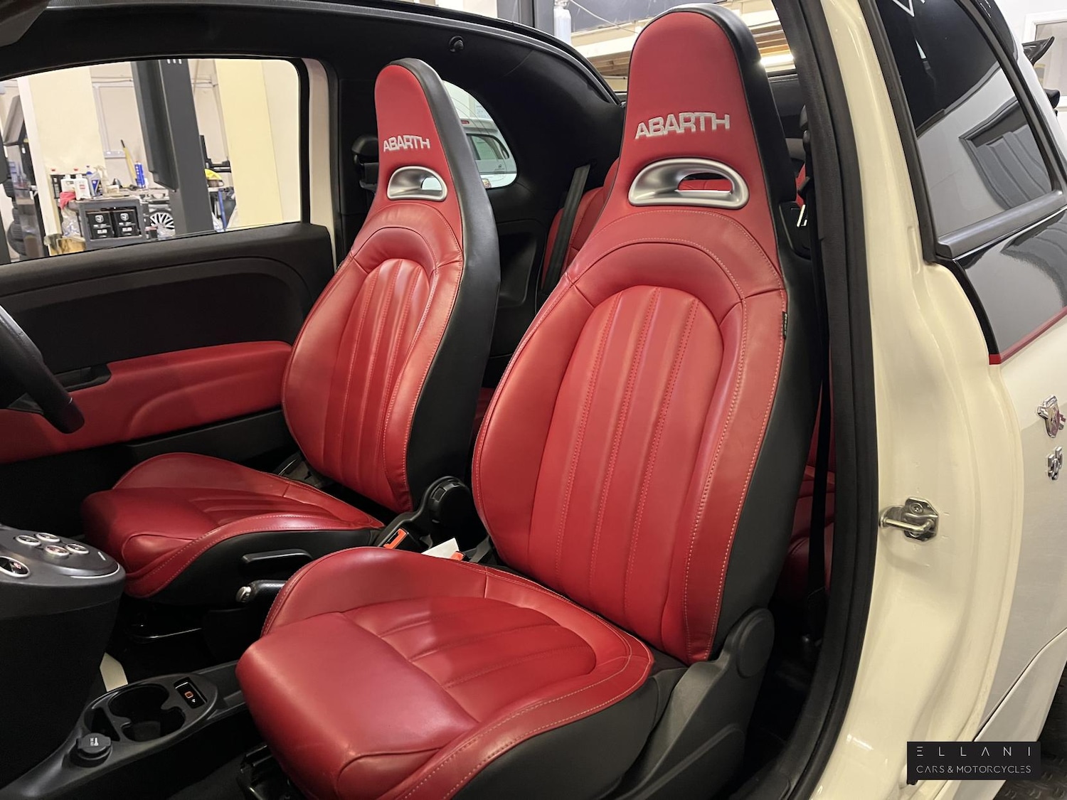 Used Abarth 595 2018 for sale - 77435282: Photo 3