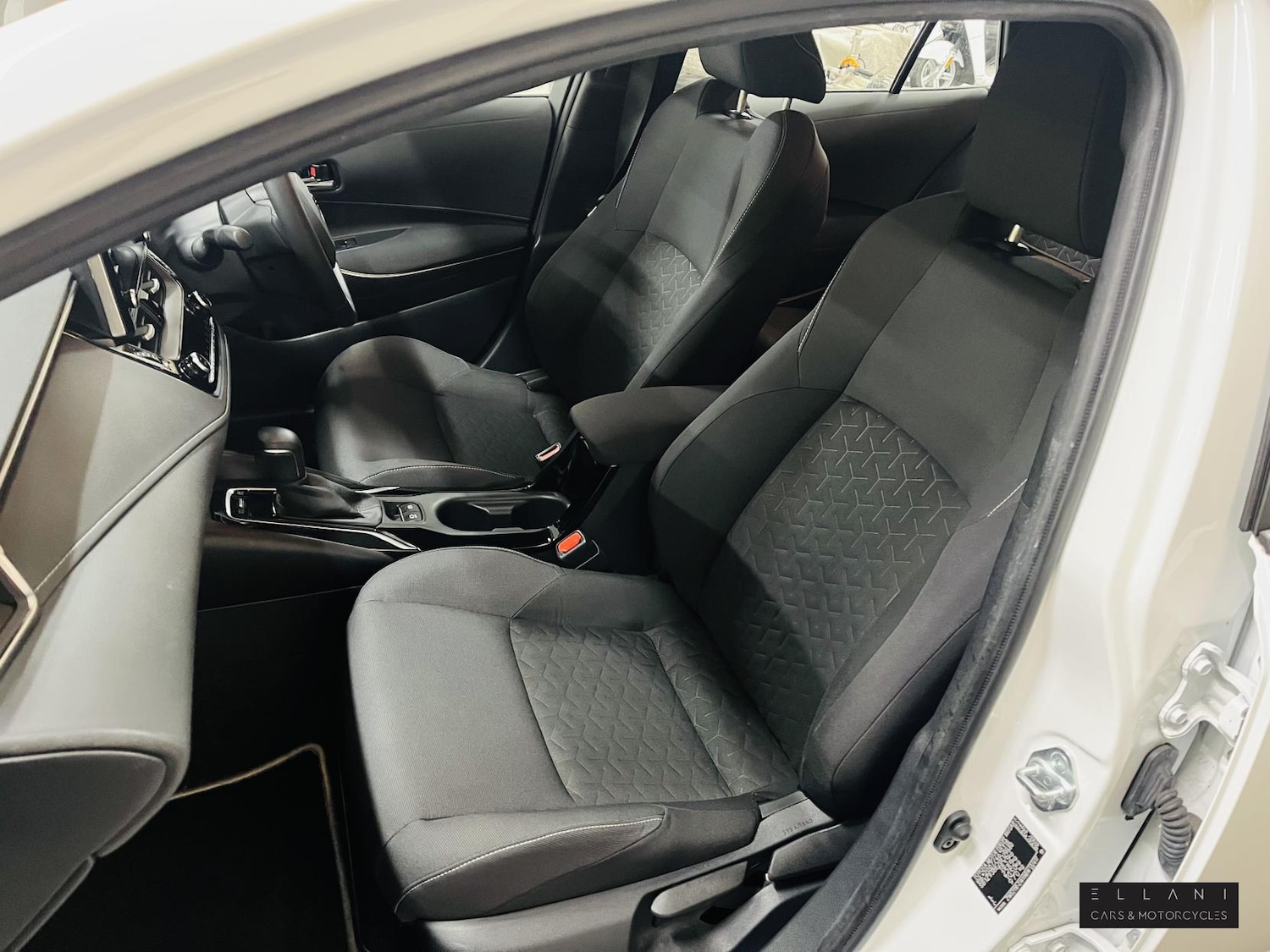 Used Toyota Corolla 2020 for sale - 76862048: Photo 16