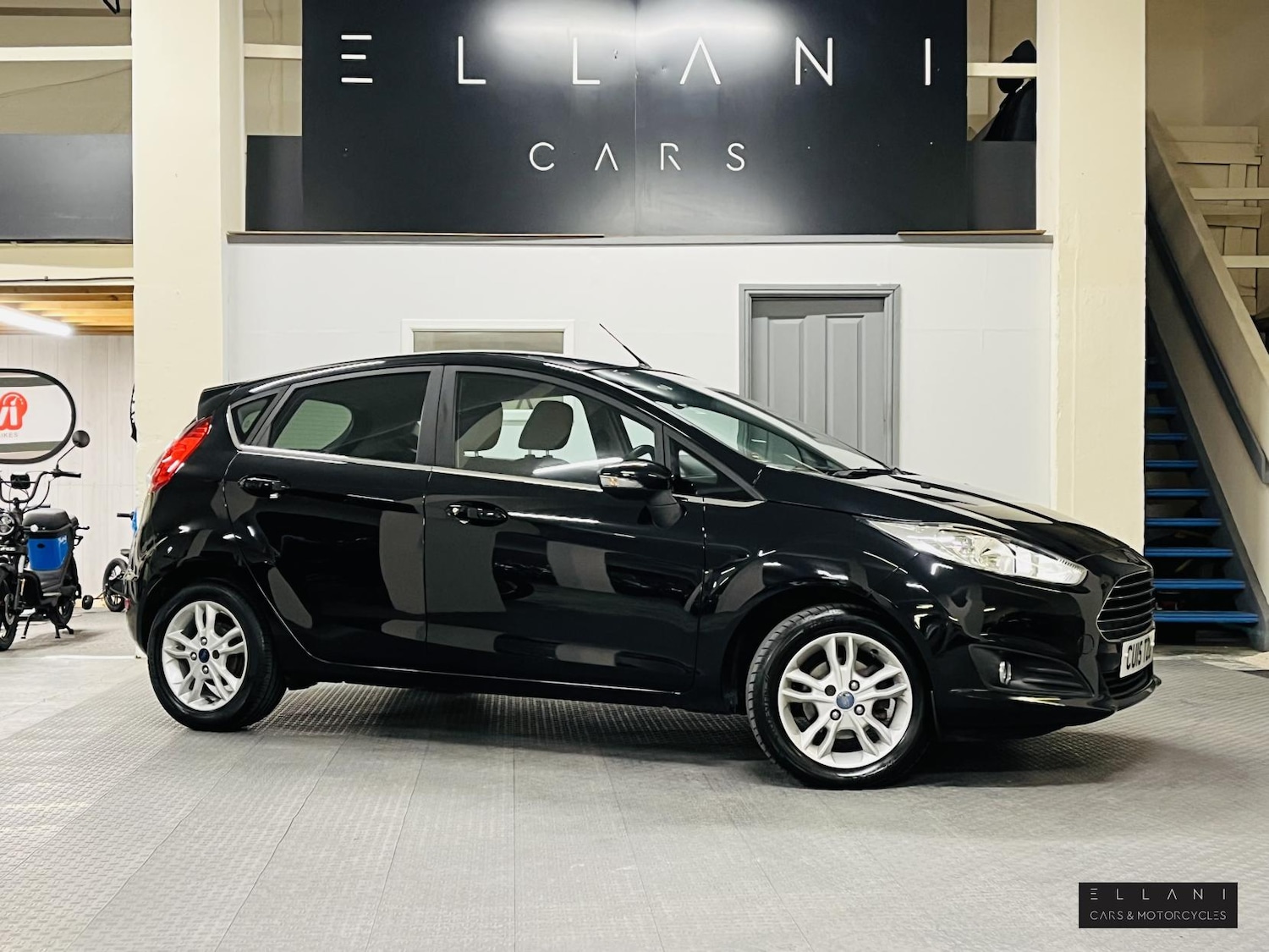 Used Ford Fiesta 2015 for sale - 76384849: Photo 1