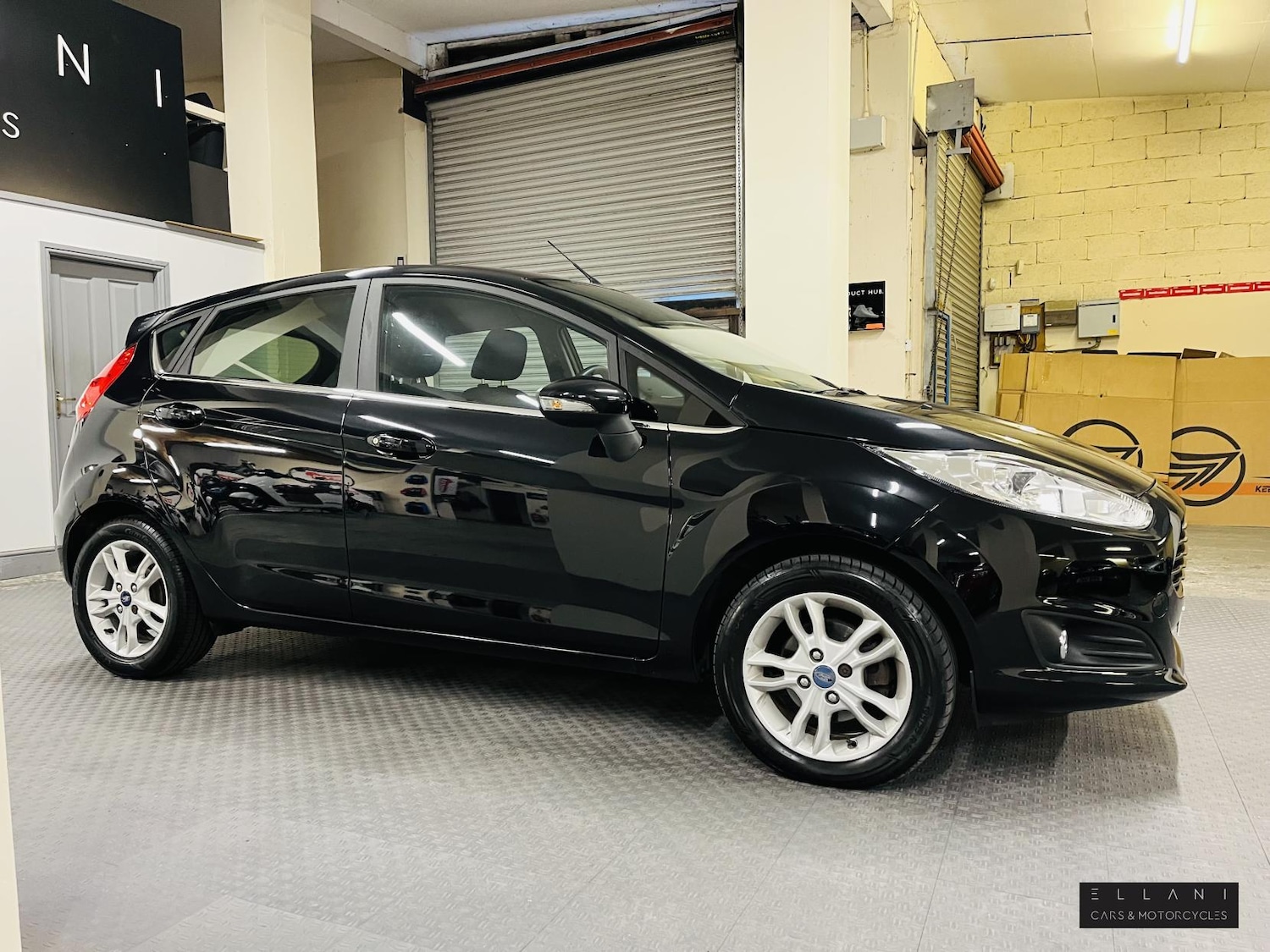 Used Ford Fiesta 2015 for sale - 76384849: Photo 13