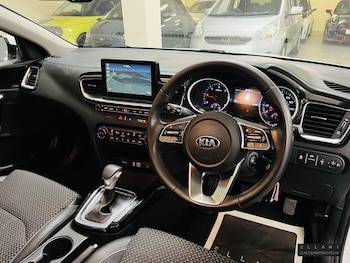 Used Kia Ceed 2019 for sale - 77013352: Photo