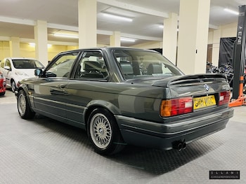 Used BMW 3 Series 1989 for sale - 75346400: Photo