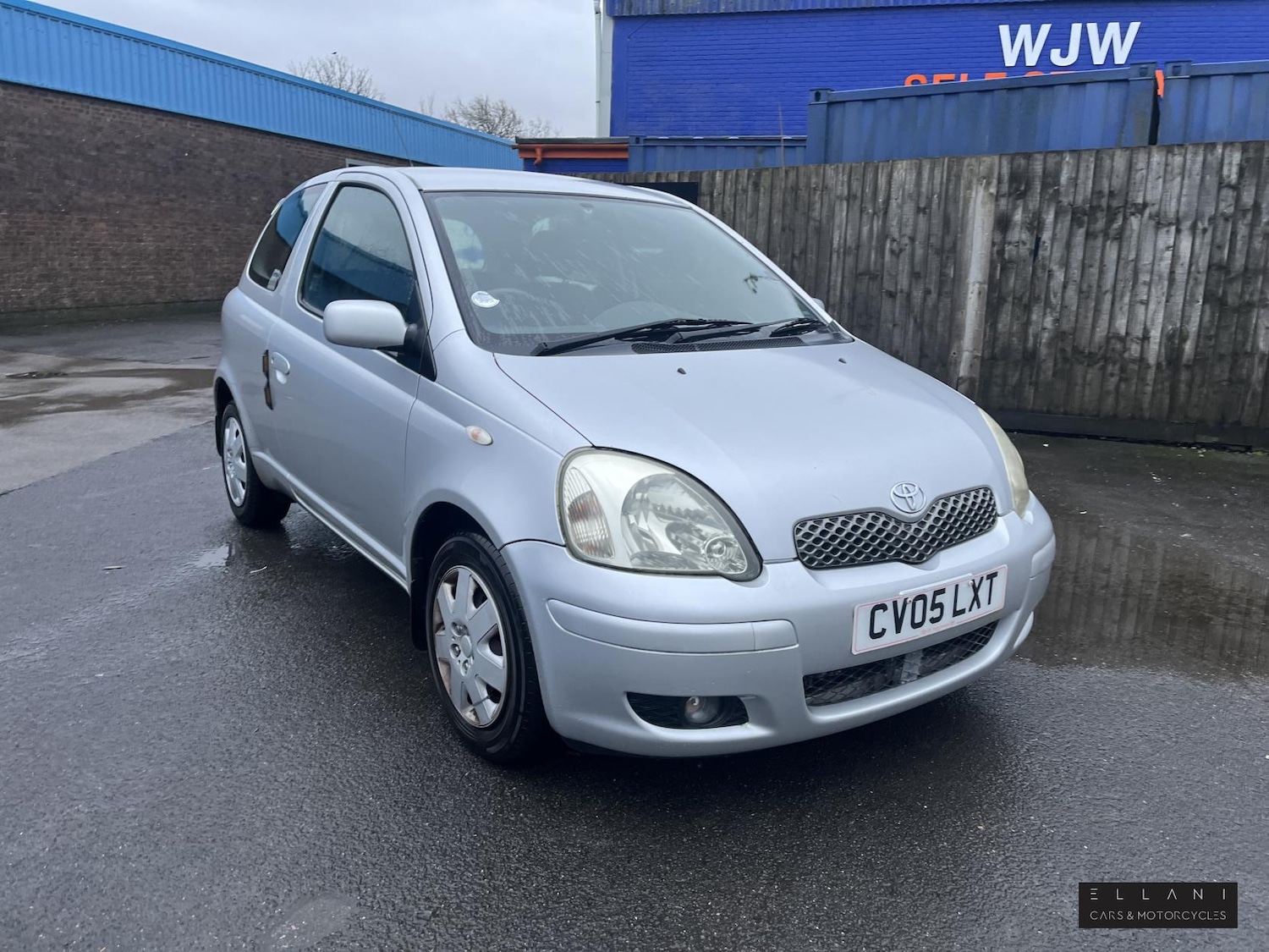 Used Toyota Yaris 2005 for sale - 76971771: Photo 6