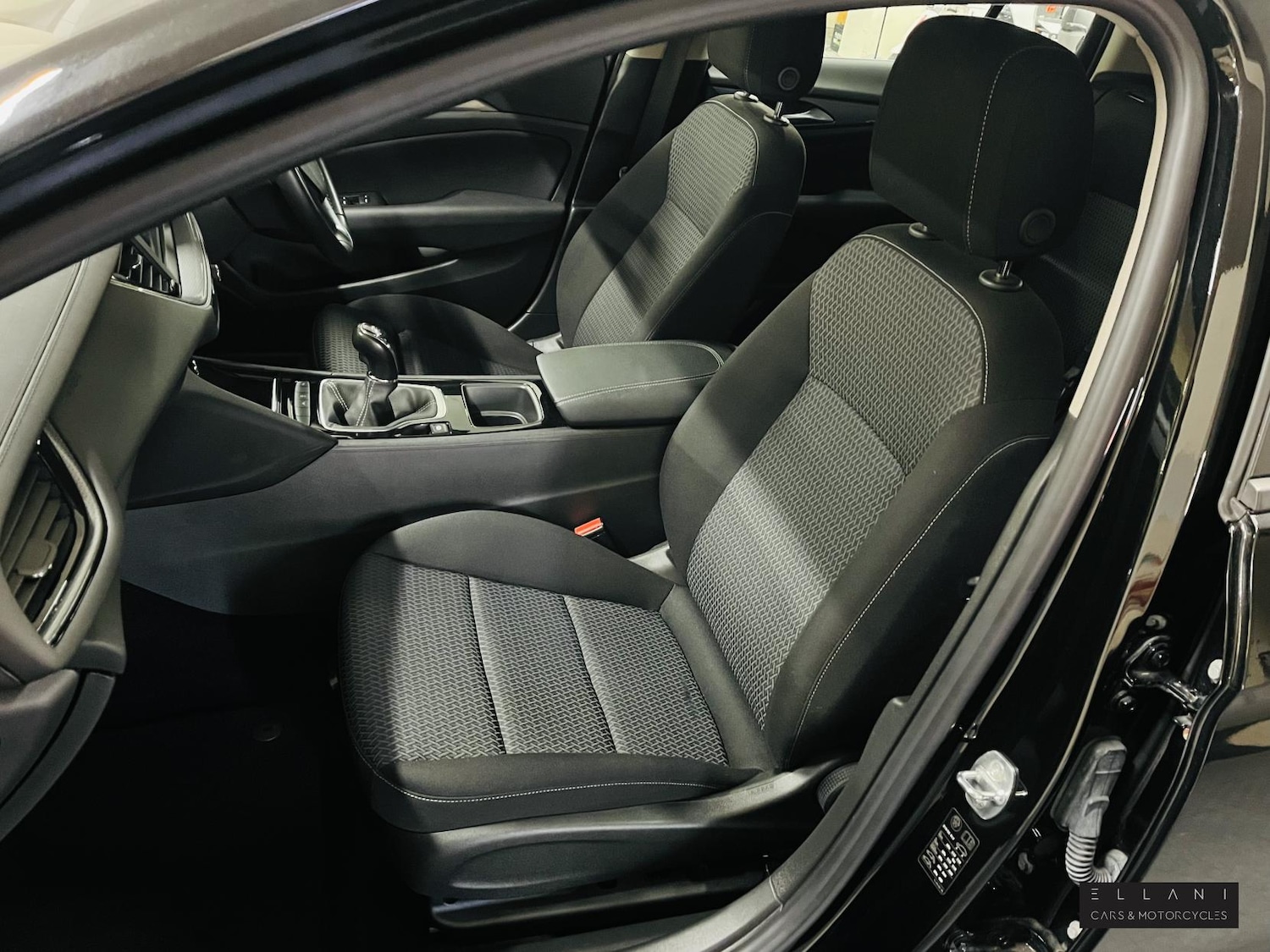 Used Vauxhall Insignia 2021 for sale - 77198473: Photo 6