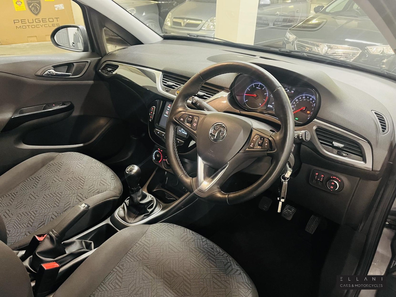 Used Vauxhall Corsa 2018 for sale - 76332805: Photo 3