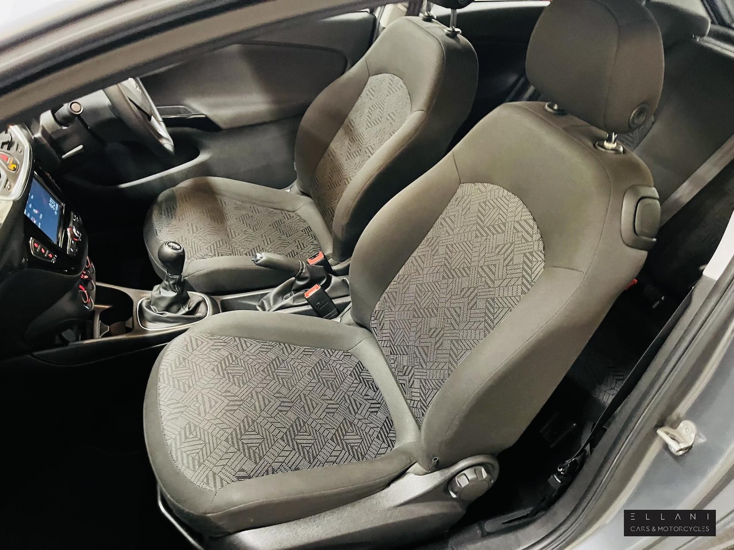 Used Vauxhall Corsa 2018 for sale - 76332805: Photo 7