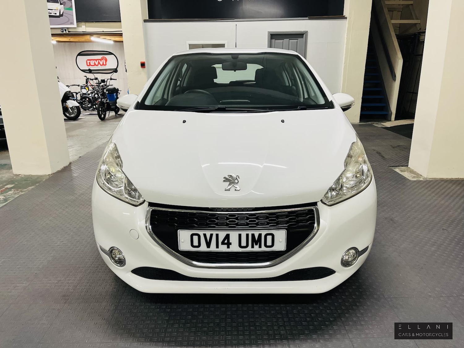 Used Peugeot 208 2014 for sale - 76507908: Photo 10