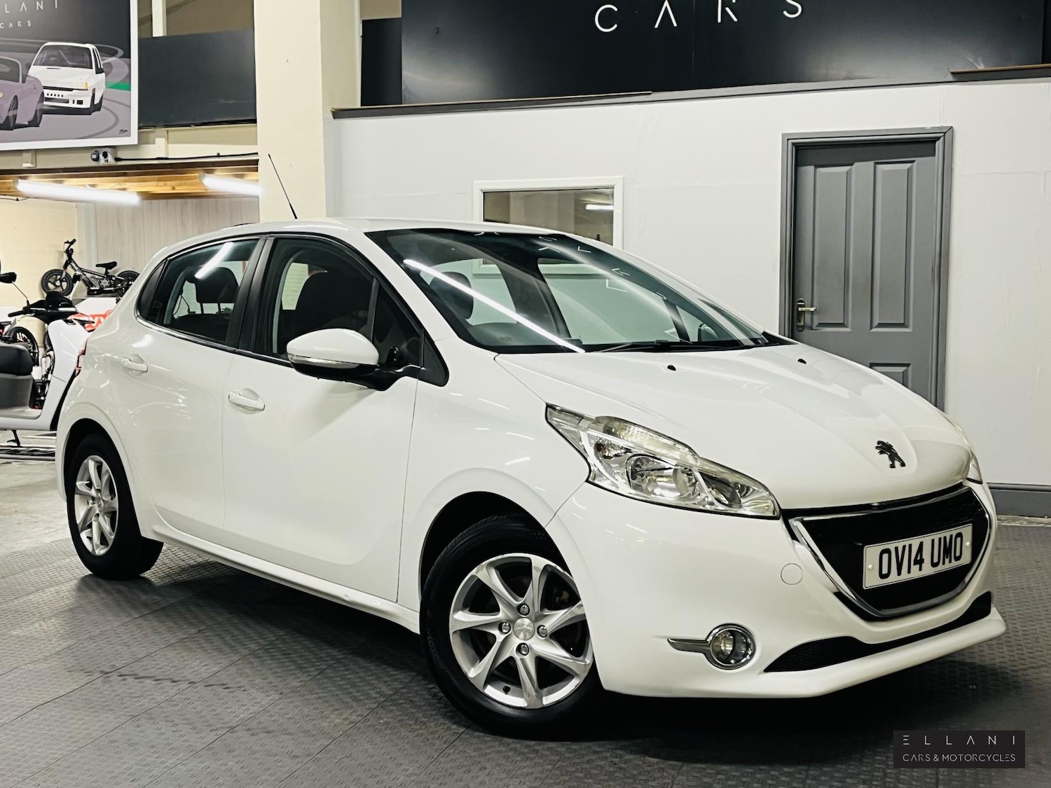 Used Peugeot 208 2014 for sale - 76507908: Photo 2