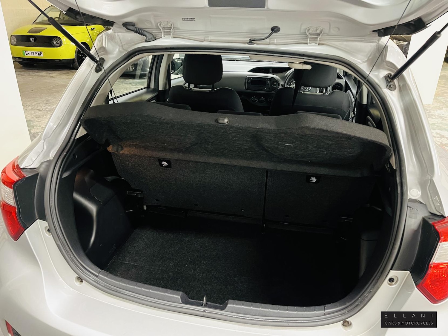 Used Toyota Yaris 2018 for sale - 76782114: Photo 16