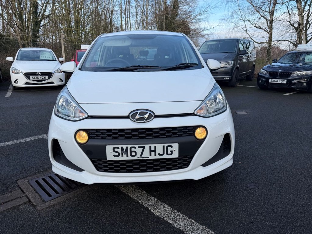 Used Hyundai i10 2018 for sale - 77341270: Photo 4