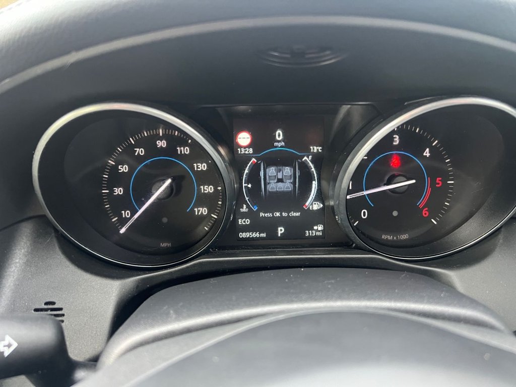 Used Jaguar XF 2015 for sale - 76725038: Photo 19