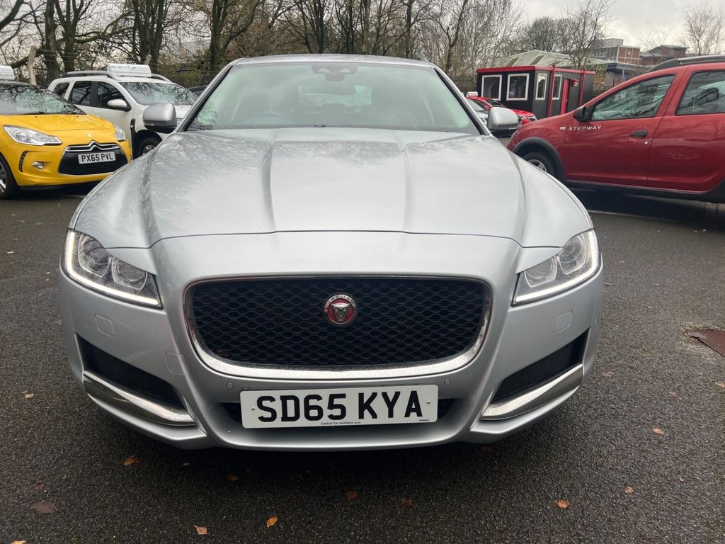Used Jaguar XF 2015 for sale - 76725038: Photo 2