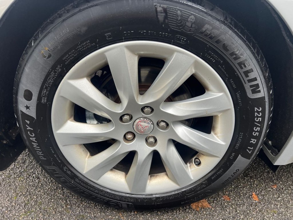 Used Jaguar XF 2015 for sale - 76725038: Photo 9