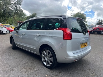 Used Peugeot 5008 2014 for sale - 75765335: Photo