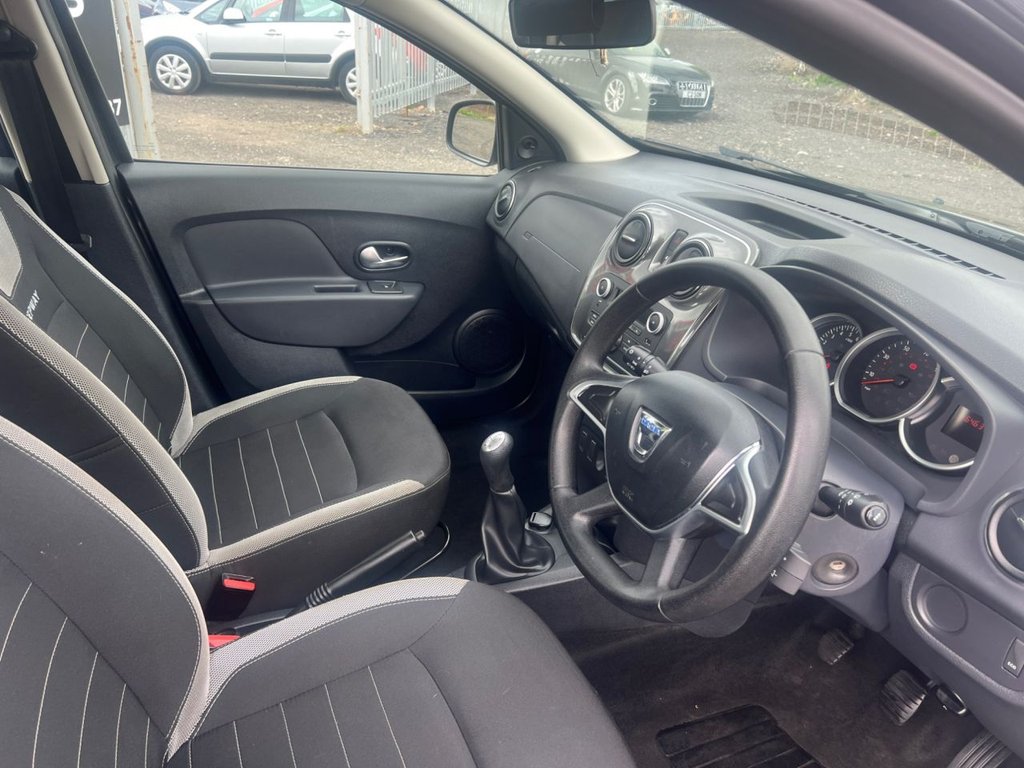 Used Dacia Sandero Stepway 2017 for sale - 76105621: Photo 14